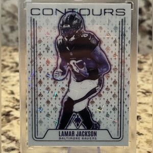 🔥 2024 PANINI PHOENIX CONTOURS LAMAR JACKSON PRIZM. MINT CONDITION